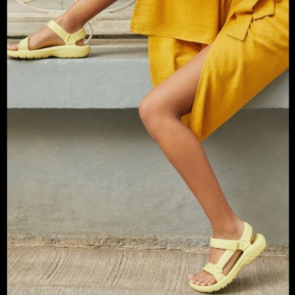 teva hurricane drift yellow